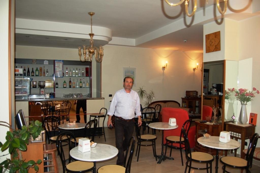 Hotel Ferrara San Benedetto del Tronto Exterior foto